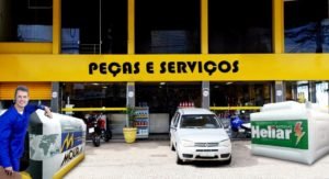 Infláveis promocionais prometem aumentar as vendas em lojas de ferramentas