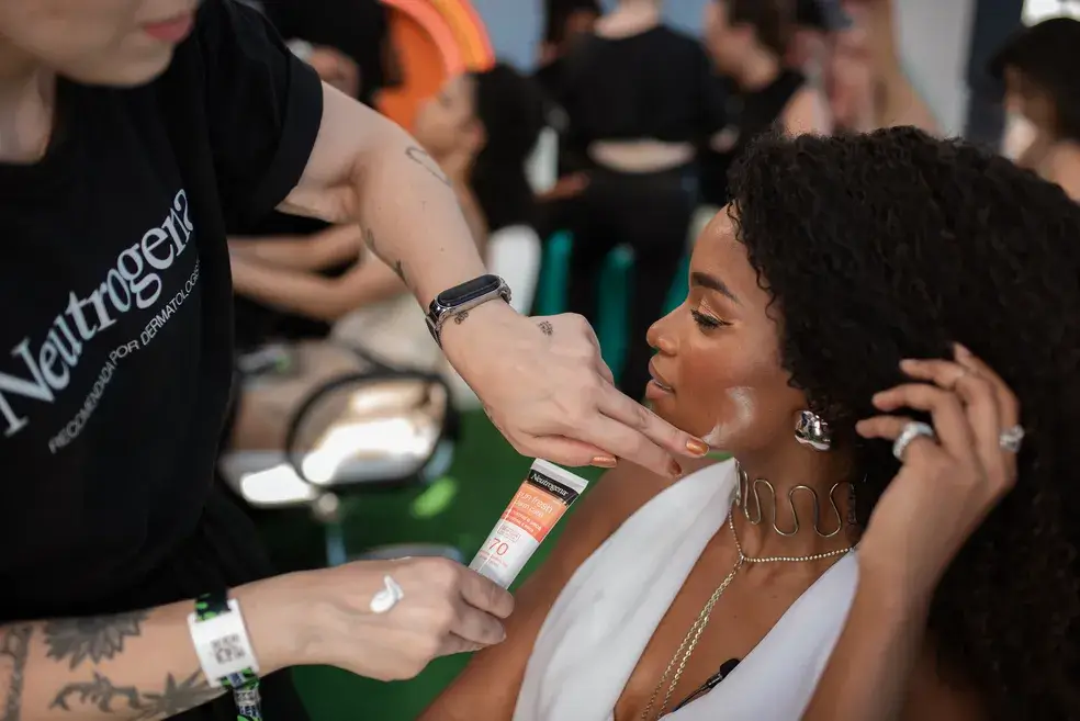 Ação de marketing da neutrogena em evento