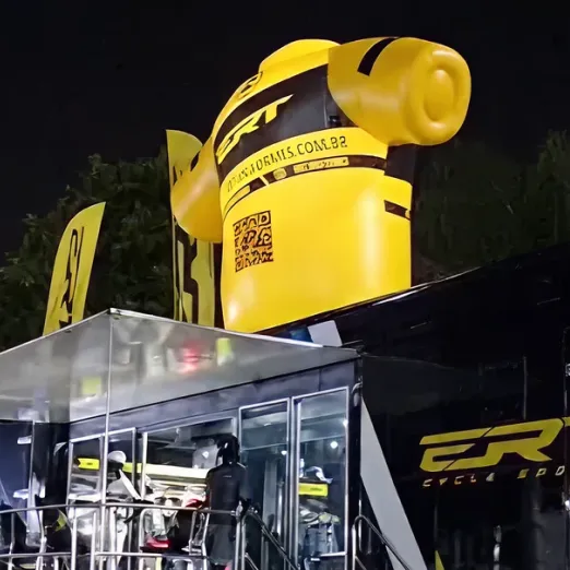 Depoimento Sobre Réplica Inflável De Camisa Com Qrcode Para Ert Ciclismo