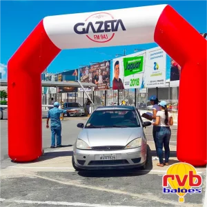Portal Inflável Gazeta Fm Vermelho E Branco