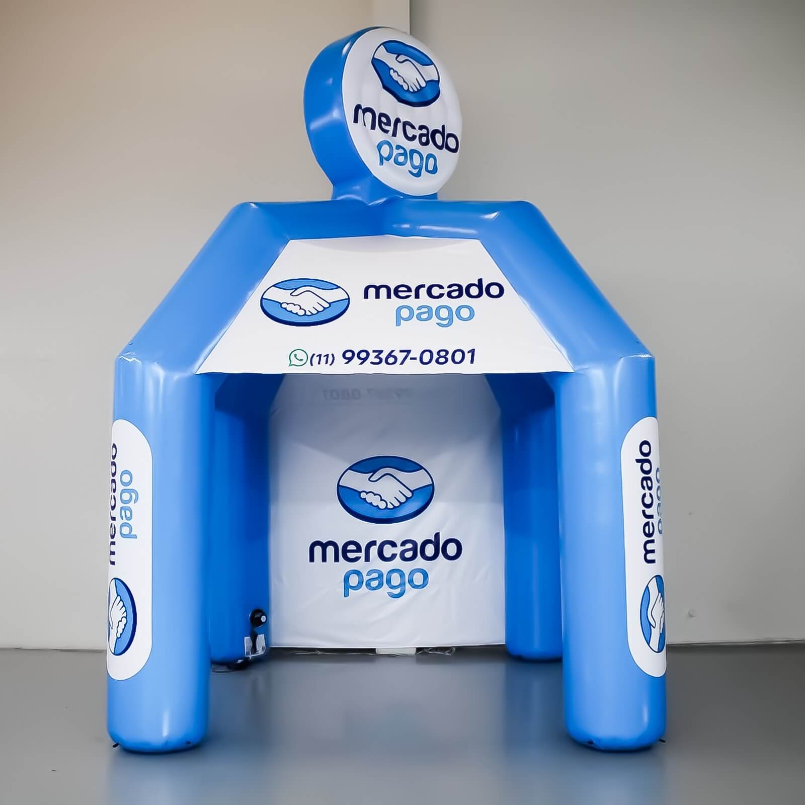 tenda-inflavel-marca-banco-mercado-pago-1