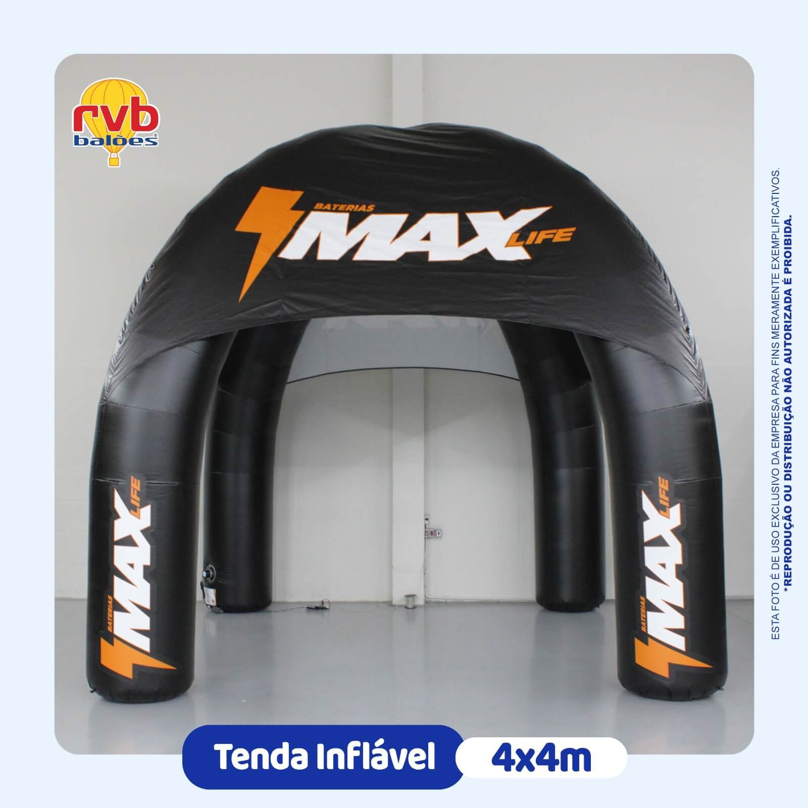 Tenda Inflável Personalizada Max Baterias | RVB Balões Tenda inflável personalizada Max Baterias usada como PDV móvel em ação promocional do setor automotivo