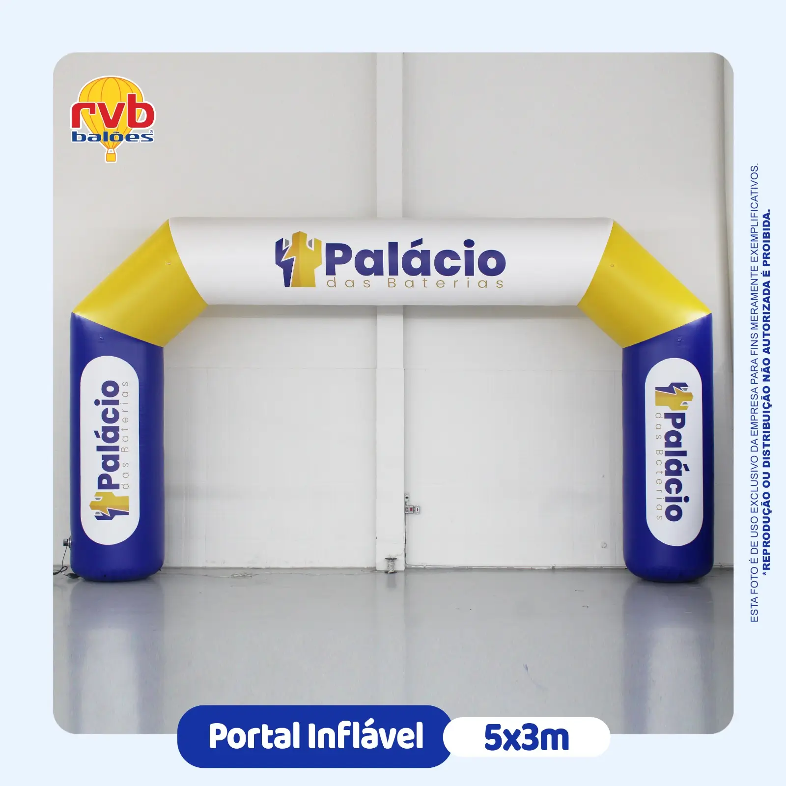 Portal Inflável Personalizado Palácio das Baterias | RVB Balões Portal inflável personalizado Palácio das Baterias usado como entrada cenográfica em ação promocional de revenda de baterias automotivas