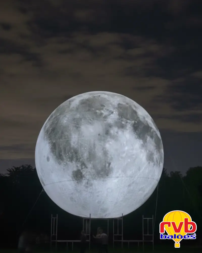 RÉPLICA LUA INFLÁVEL