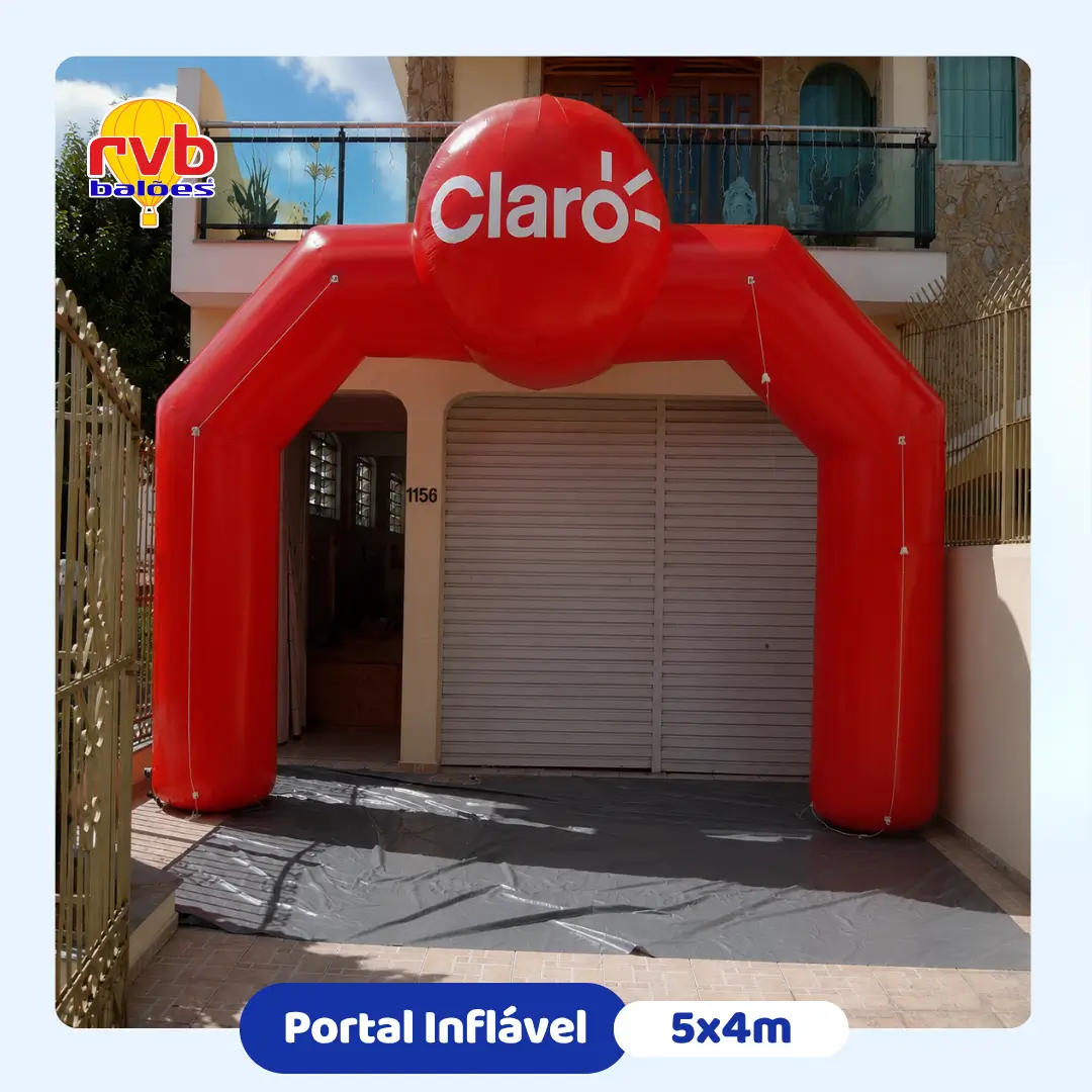 Portal Inflável Claro 5x4m — Fachada de Loja de Telefonia | RVB Balões Portal inflável personalizado Claro 5x4 metros instalado em fachada de loja de telefonia, fabricado pela RVB Balões