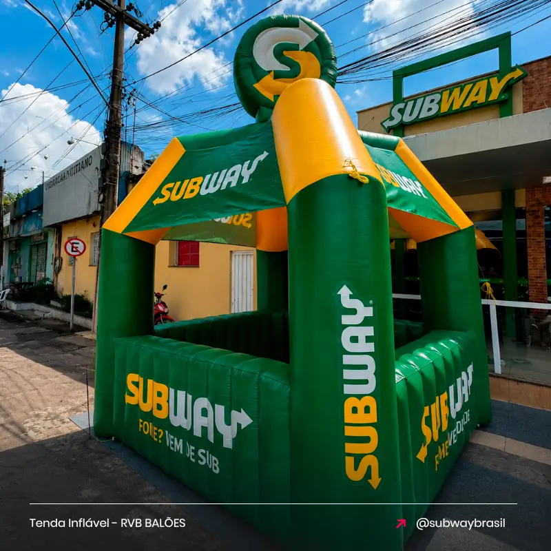 Tenda Inflável Personalizada Subway para Rede de Fast Food e Ação Promocional em PDV