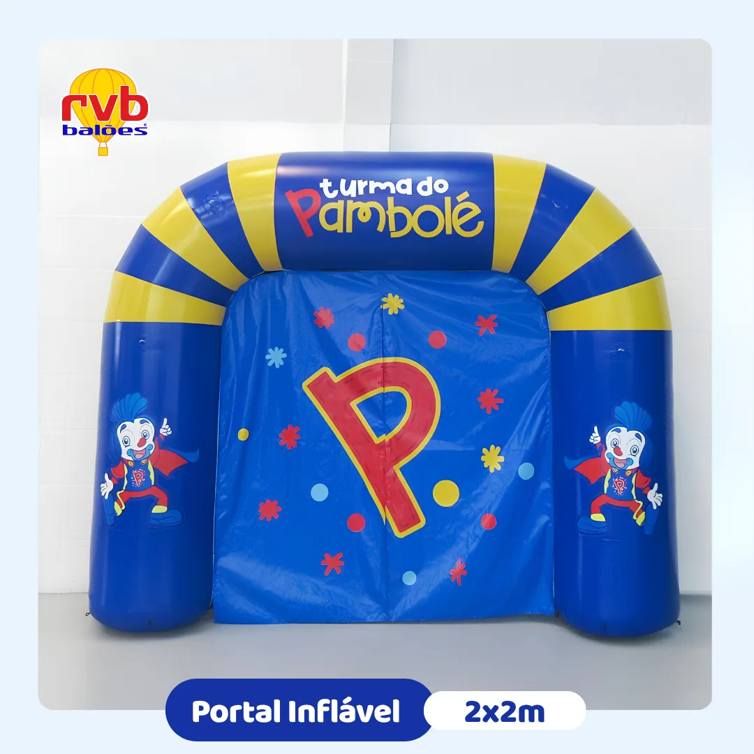 Portal inflável com painel personalizado Turma do Pambolé 2x2 metros para eventos infantis.