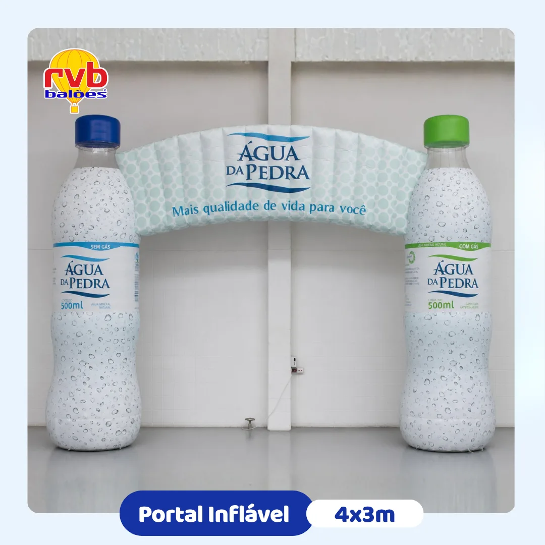 Portal inflável especial em formato de garrafas Água da Pedra 4x3 metros para ações promocionais.