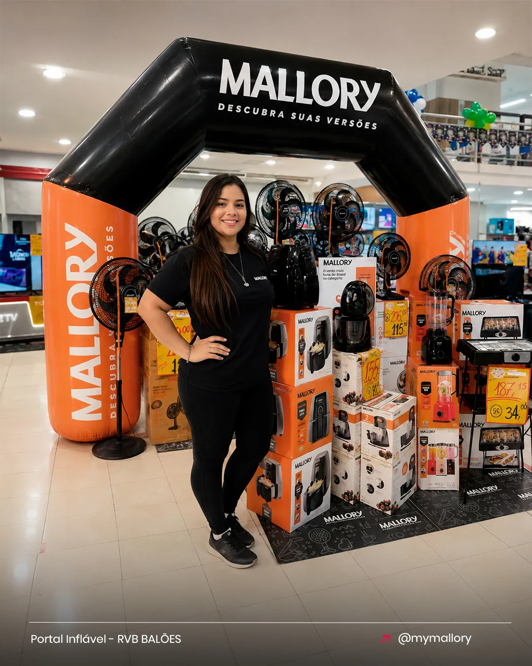 Portal inflável personalizado da Mallory utilizado em ação promocional em ponto de venda.