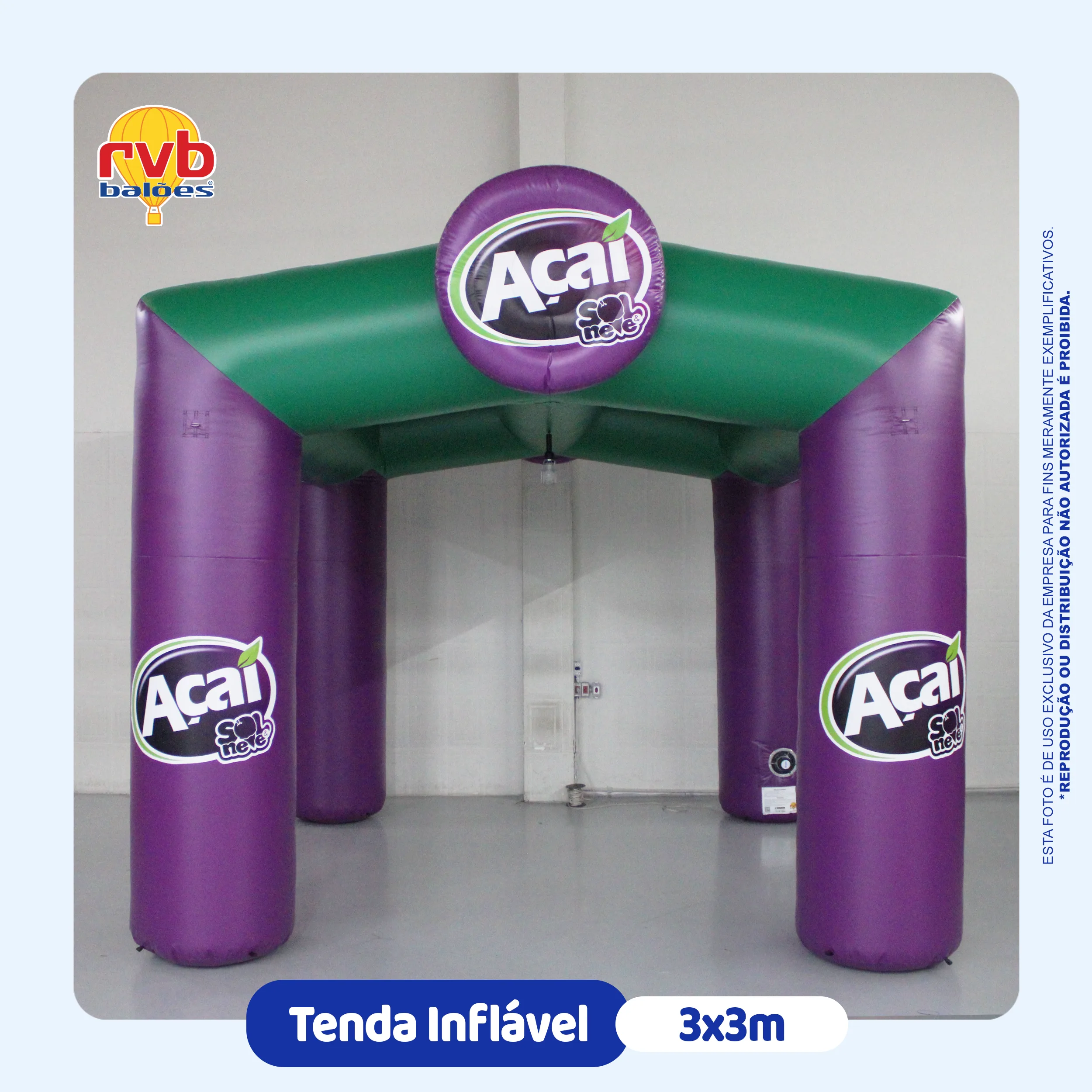 Tenda inflável personalizada para ponto de venda móvel de açaí.