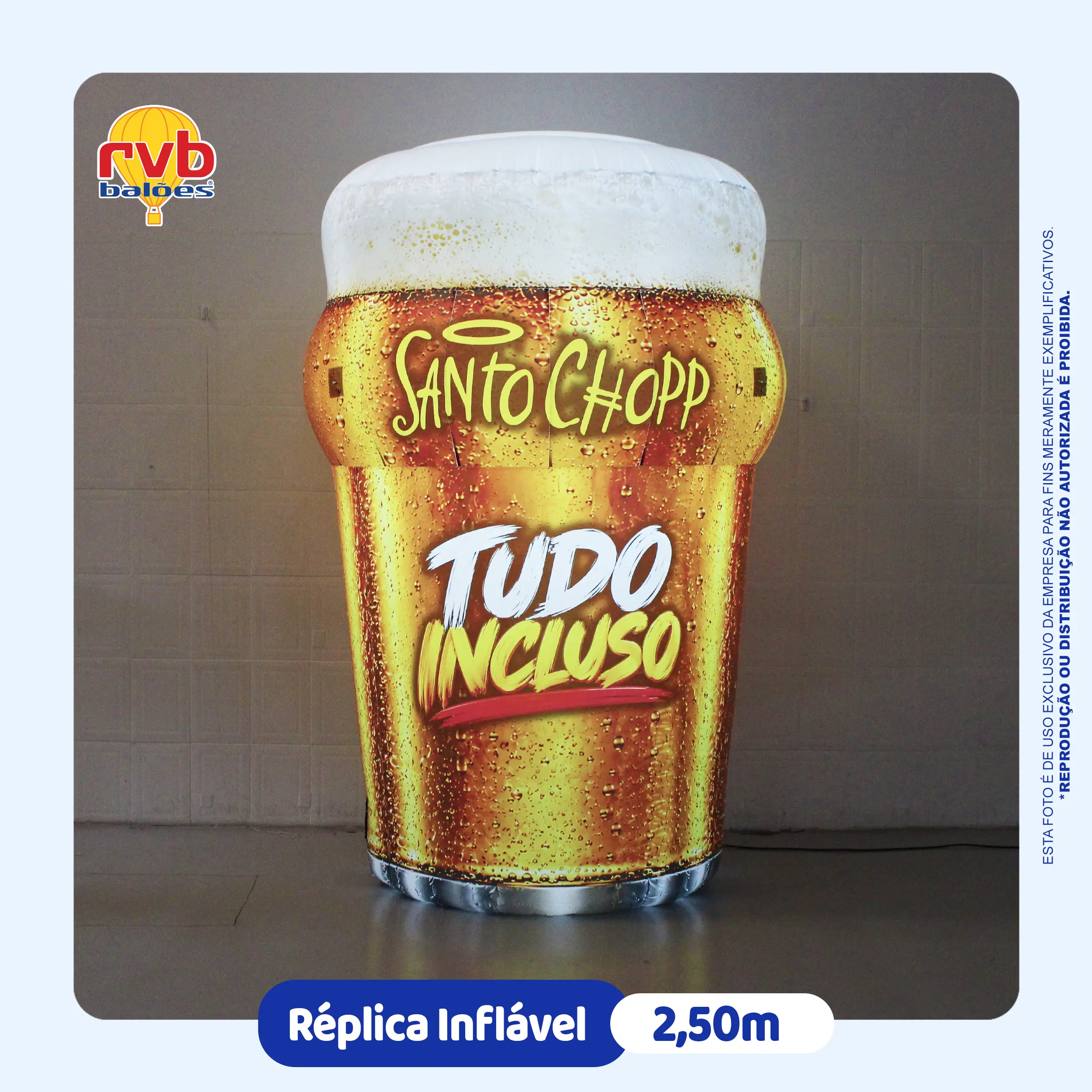 Copo de Chopp Inflável Gigante Iluminado Santo Chopp | RVB Balões Copo de chopp inflável gigante da Santo Chopp com iluminação interna, fabricado pela RVB Balões