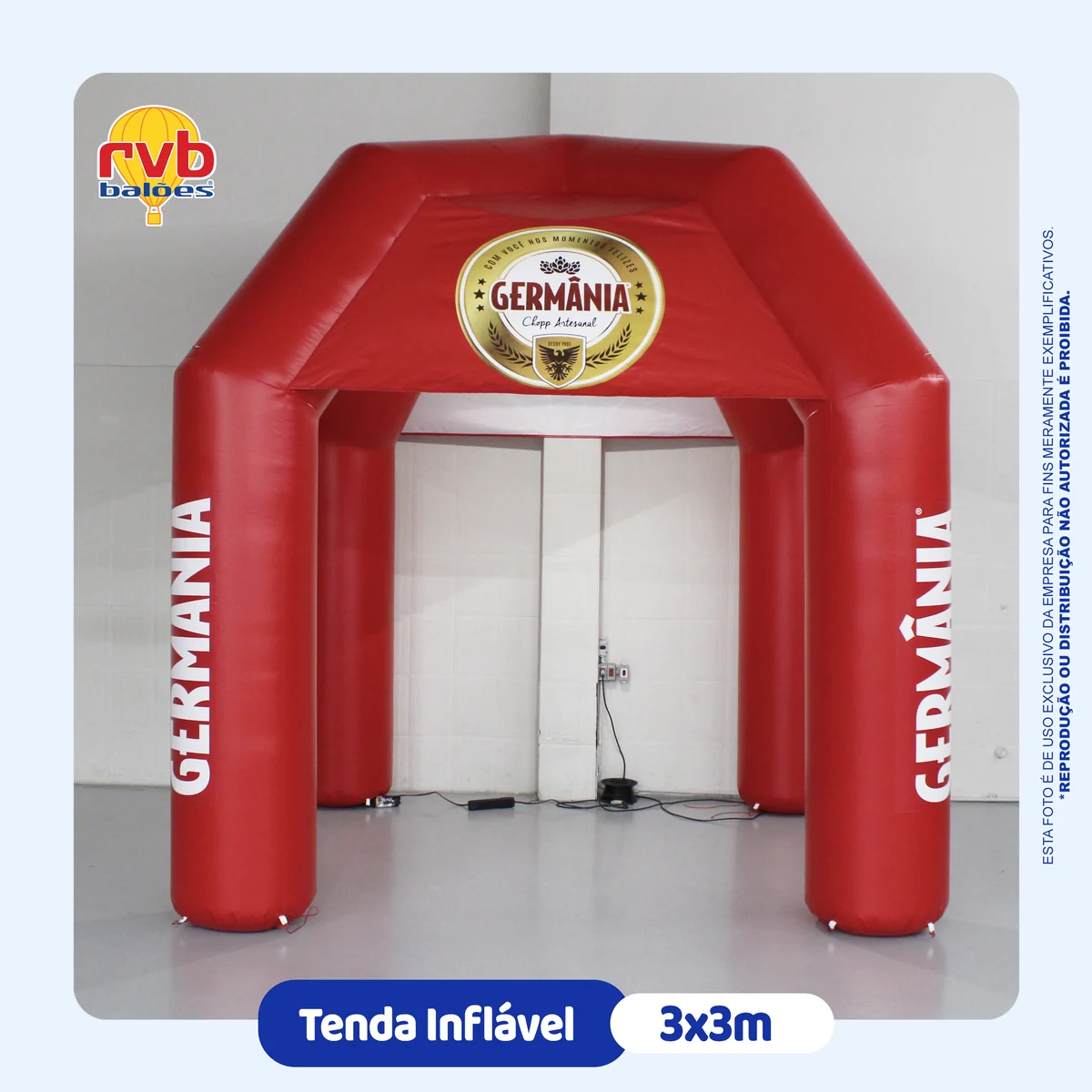 Tenda Inflável 3x3m Germânia, Vista Frontal | RVB Balões Tenda inflável vermelha de 3x3m com logo da Germânia na frente, exemplo de projeto da RVB Balões